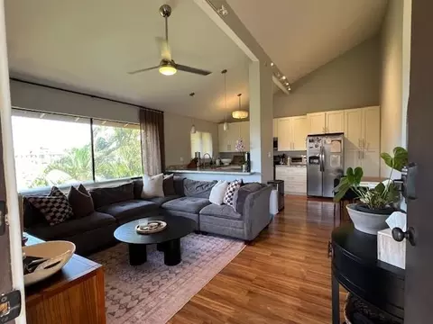 15 Kulanihakoi St #9 E, Kihei, HI 96753