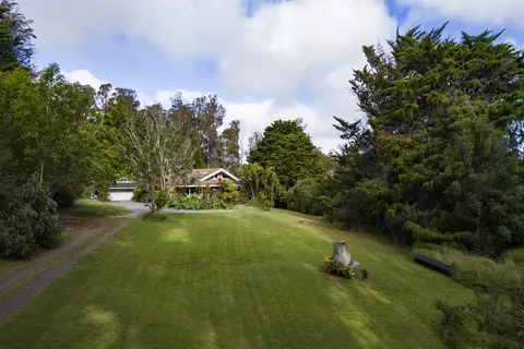 1160 Ehu Rd, Makawao, HI 96768
