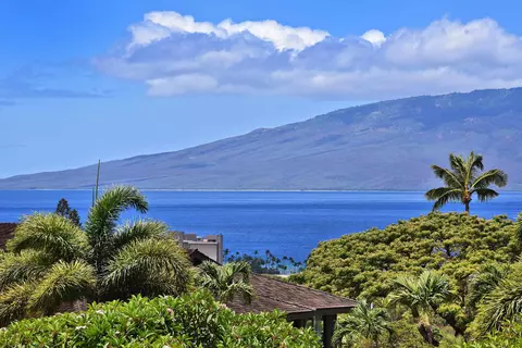 50 Puu Anoano St #3901, Lahaina, HI 96761