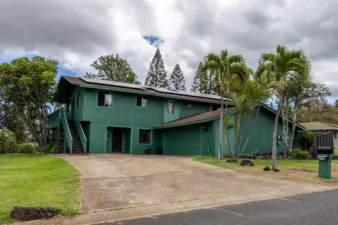 2751 Aina Lani Dr, Makawao, HI 96768