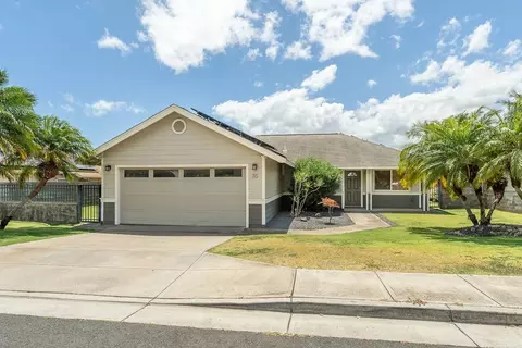 35 Emoloa Pl, Wailuku, HI 96793