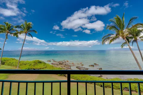 2142 Iliili Rd #303, Kihei, HI 96753
