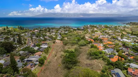 0 Hui Rd #F, Lahaina, HI 96761