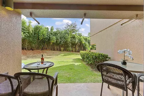Exterior - 4242 Lower Honoapiilani Rd #E 210, Lahaina, HI 96761 photo 2 of 4