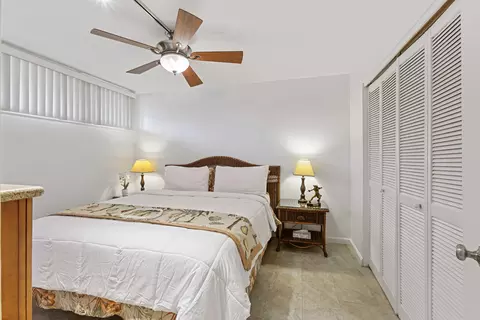 Bedroom - 4242 Lower Honoapiilani Rd #E 210, Lahaina, HI 96761 photo 1 of 6