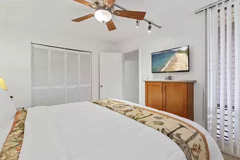 Bedroom - 4242 Lower Honoapiilani Rd #E 210, Lahaina, HI 96761 photo 6 of 6