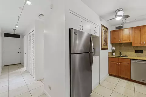 Entry Way - 4242 Lower Honoapiilani Rd #E 210, Lahaina, HI 96761 photo 3 of 3