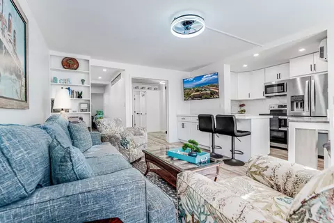 3660 Lower Honoapiilani Rd #112, Lahaina, HI 96761