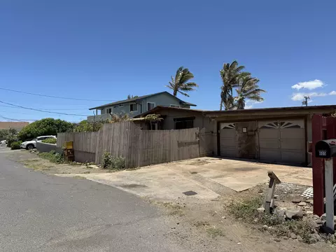601 Linekona Pl, Wailuku, HI 96793