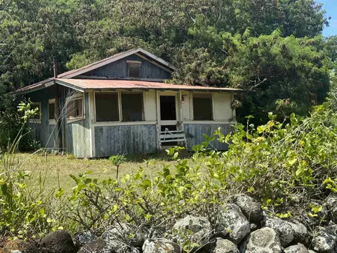 7308 Kamehameha V Hwy, Kaunakakai, HI 96748