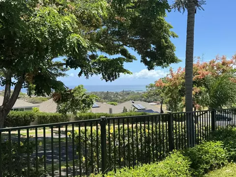 143 Hoowaiwai Loop #2803, Wailuku, HI 96793