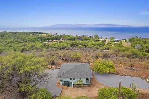 122 Ulua Rd, Kaunakakai, HI 96748