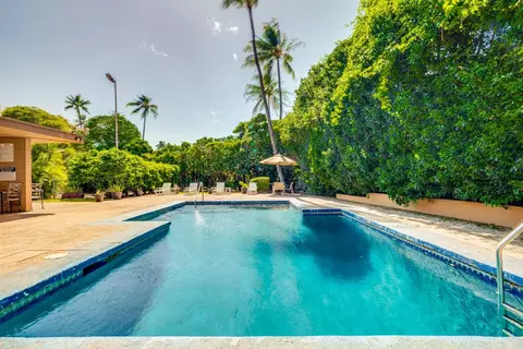 3660 Lower Honoapiilani Rd #403, Lahaina, HI 96761