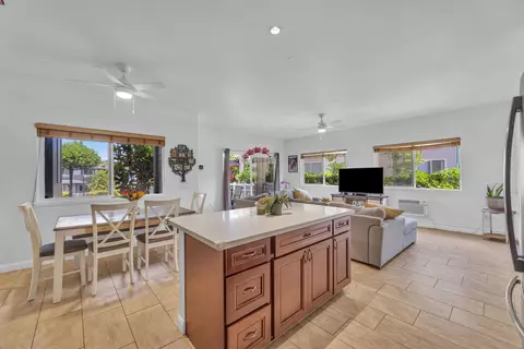 28 Polohina Ln #17-1, Lahaina, HI 96761