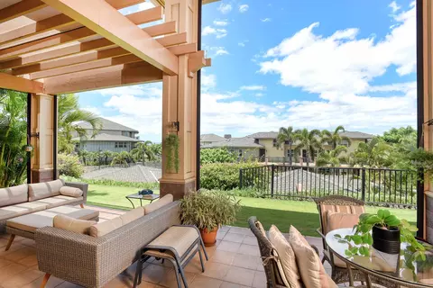 12 Lolupe Ln #N102, Kihei, HI 96753