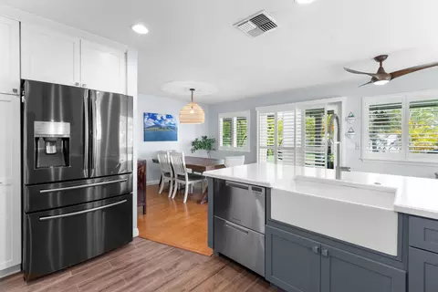 Kitchen - 129 Molehulehu Loop, Kahului, HI 96732 photo 5 of 9