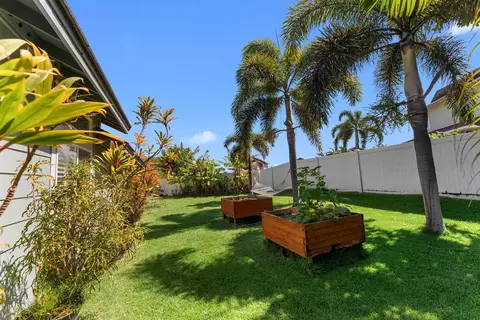 Exterior - 129 Molehulehu Loop, Kahului, HI 96732 photo 4 of 11