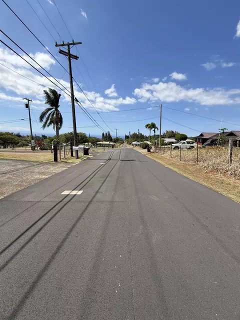Exterior - 2095 Lilikoi Rd, Haiku, HI 96708 photo 12 of 13