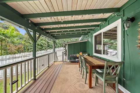 Exterior - 323 W Kuiaha Rd, Haiku, HI 96708 photo 5 of 10