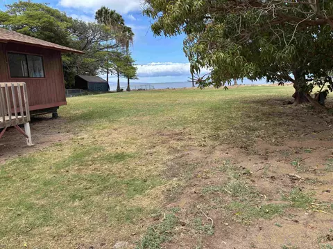 260 Seaside Pl, Kaunakakai, HI 96748