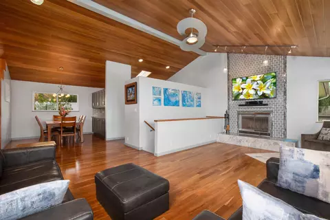 Living - 39 Ka Dr, Kula, HI 96790 photo 3 of 3