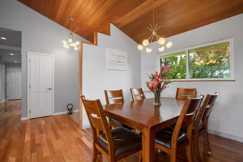 Dining - 39 Ka Dr, Kula, HI 96790 photo 4 of 4