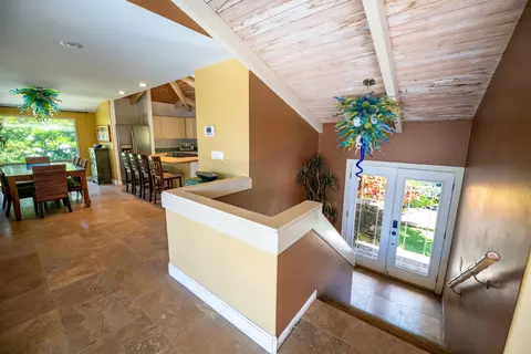 Entry Way - 15 Hui Rd E, Lahaina, HI 96761 photo 3 of 4