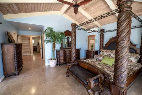 Bedroom - 15 Hui Rd E, Lahaina, HI 96761 photo 5 of 7