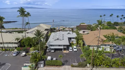 2058 Kanoe St #2C, Kihei, HI 96753