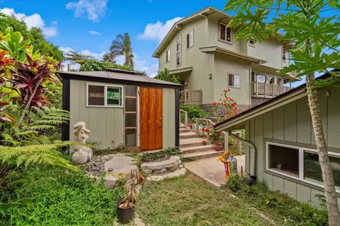 Exterior - 35 Kau St, Kula, HI 96790 photo 12 of 20