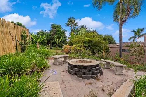 Exterior - 35 Kau St, Kula, HI 96790 photo 19 of 20