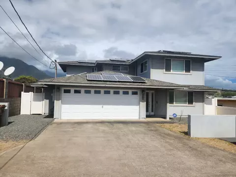 382 Naholo Cir, Kahului, HI 96732