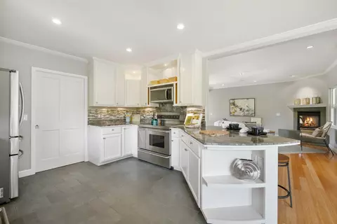 1865 Kalia Way, Haiku, HI 96708 photo 7