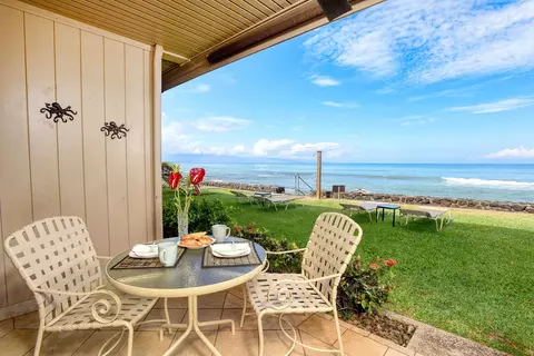 3701 Lower Honoapiilani Rd #105, Lahaina, HI 96761