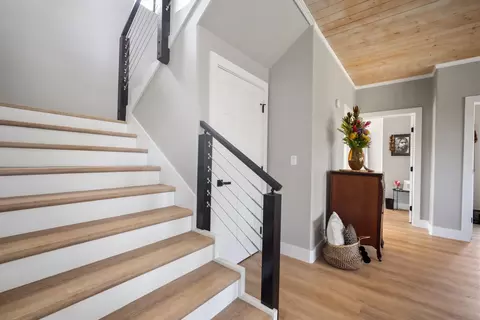 Entry Way - 14 Ka Dr, Kula, HI 96790 photo 2 of 2