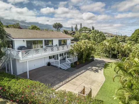 Exterior - 14 Ka Dr, Kula, HI 96790 photo 10 of 13