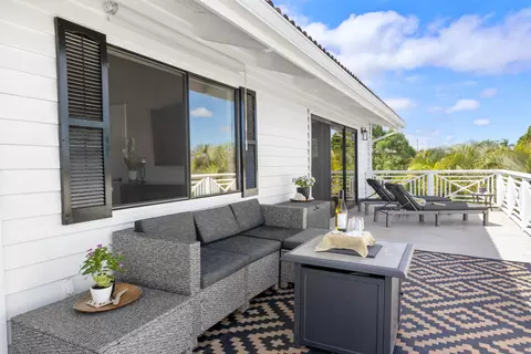 Exterior - 14 Ka Dr, Kula, HI 96790 photo 11 of 13