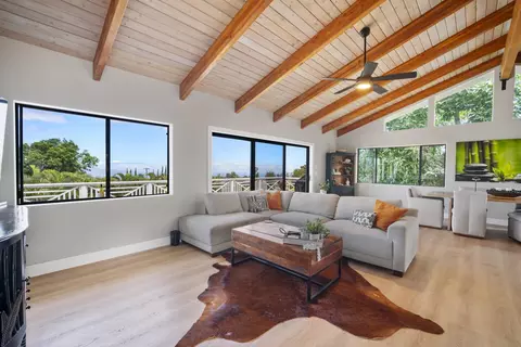 Living - 14 Ka Dr, Kula, HI 96790 photo 2 of 3