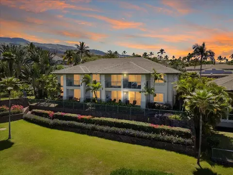 3950 Kalai Waa St #Y102, Kihei, HI 96753