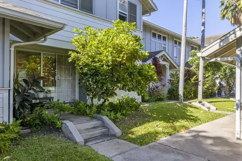 631 Meakanu Ln #102, Wailuku, HI 96793