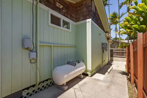 Exterior - 788 Kihau Pl, Haiku, HI 96708 photo 5 of 9