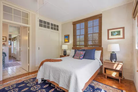 Bedroom - 2625 Kokomo Rd, Haiku, HI 96708 photo 2 of 10