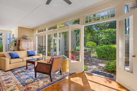 Living - 2625 Kokomo Rd, Haiku, HI 96708 photo 2 of 5