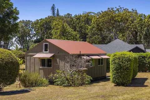 Exterior - 2625 Kokomo Rd, Haiku, HI 96708 photo 15 of 15