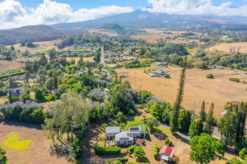View/Area - 2625 Kokomo Rd, Haiku, HI 96708 photo 1 of 1