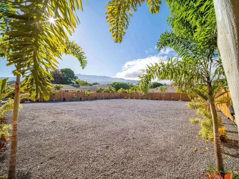 70 Halelani Pl, Kihei, HI 96753