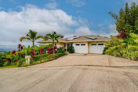 214 Kulamanu Cir, Kula, HI 96790