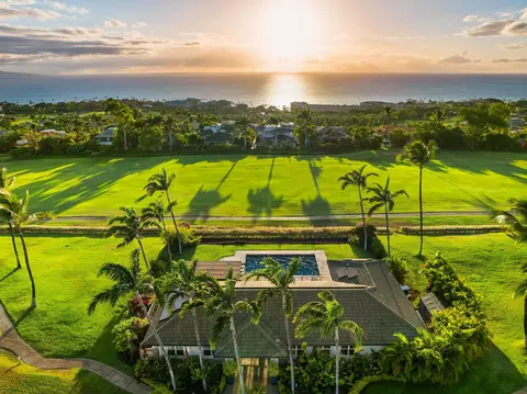 3950 Kalai Waa St #V-202, Kihei, HI 96753