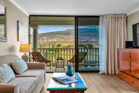 475 Front St #202, Lahaina, HI 96761