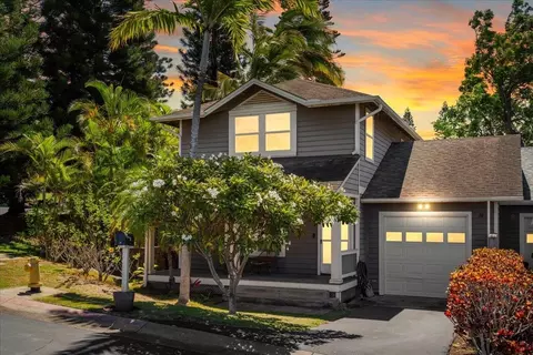 2740 Liholani St #10, Makawao, HI 96768